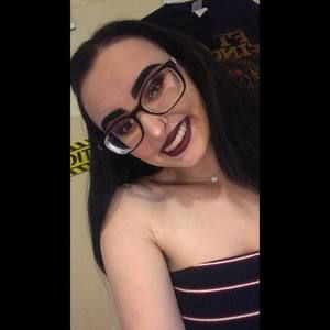 Meet your Posher, Avery